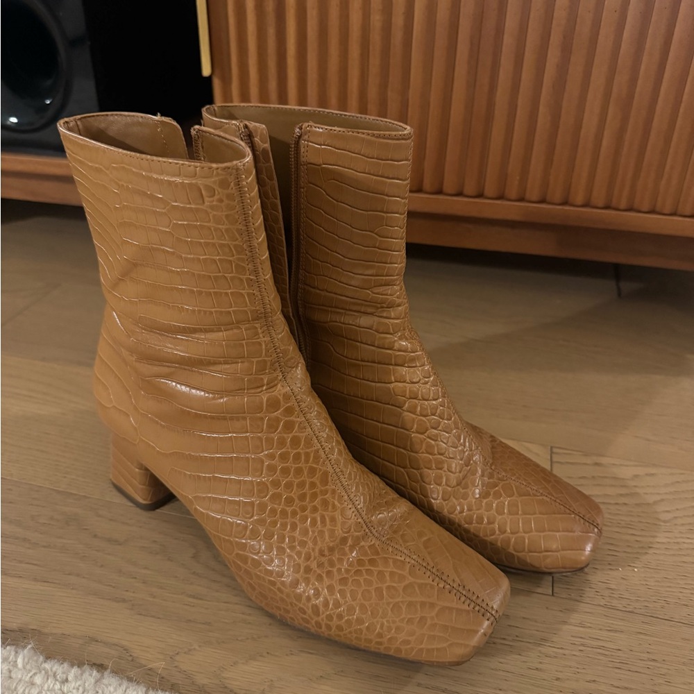 Vince Tan Crocodile-Embossed Heeled Boots
